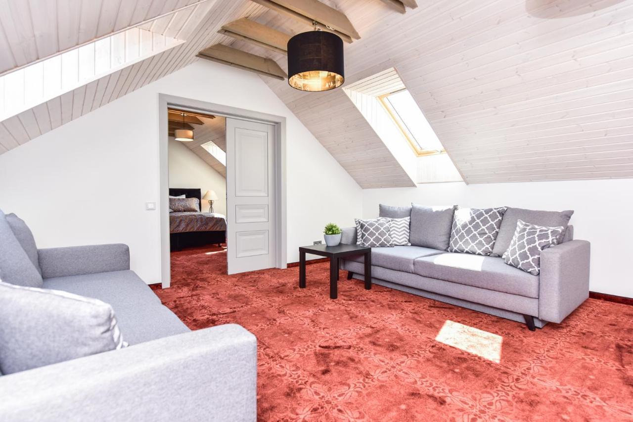 Rusne Villa Exteriör bild