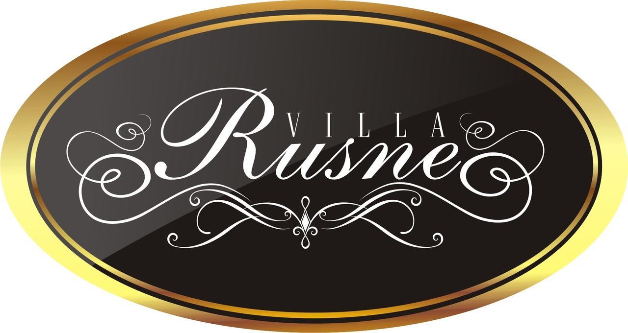 Rusne Villa Exteriör bild